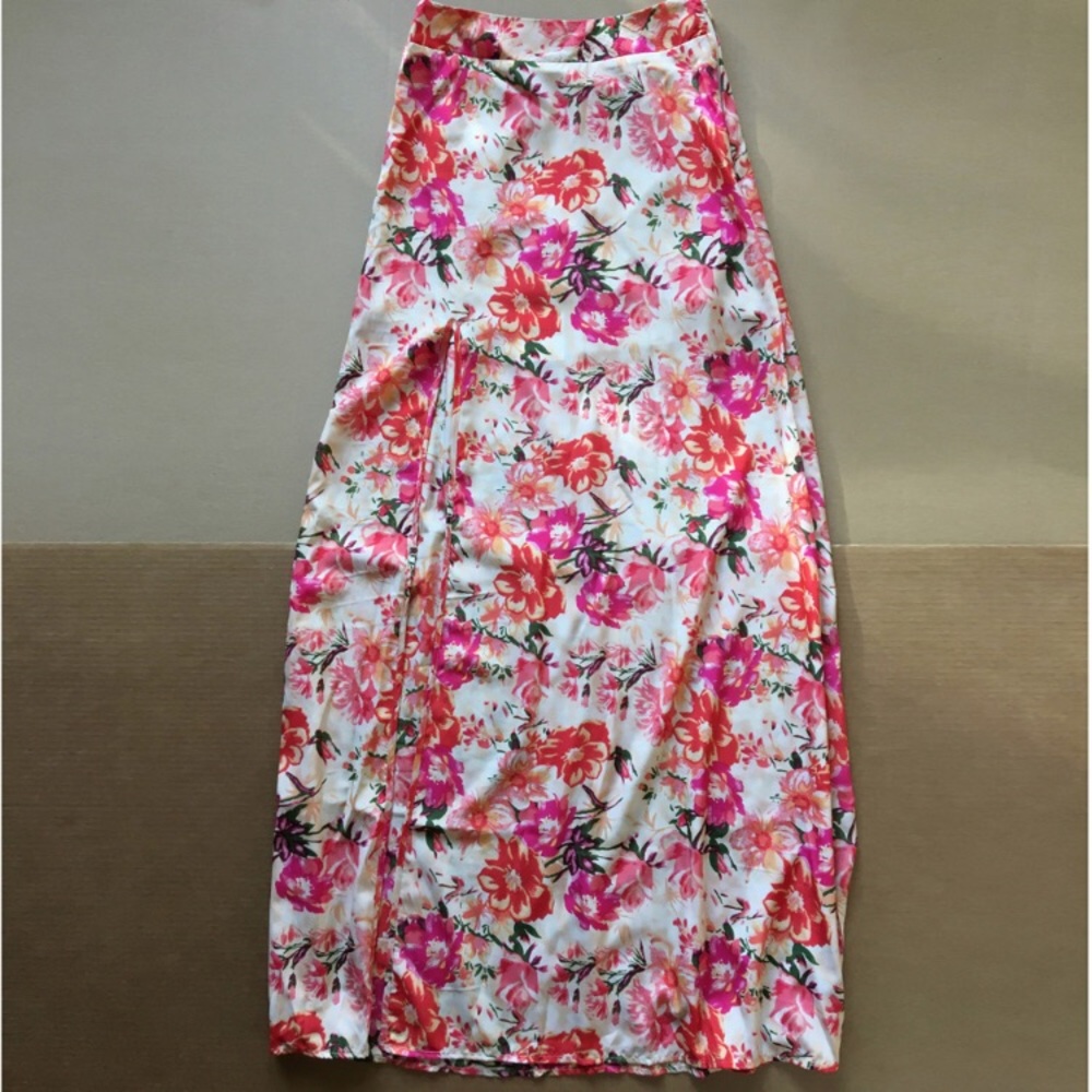 Show me your mumu floral maxi skirt with slit